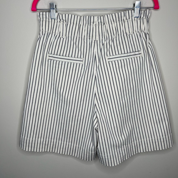 NWT EVERLANE Paperbag Elastic Waist Shorts Navy Striped, M - Picture 4 of 9
